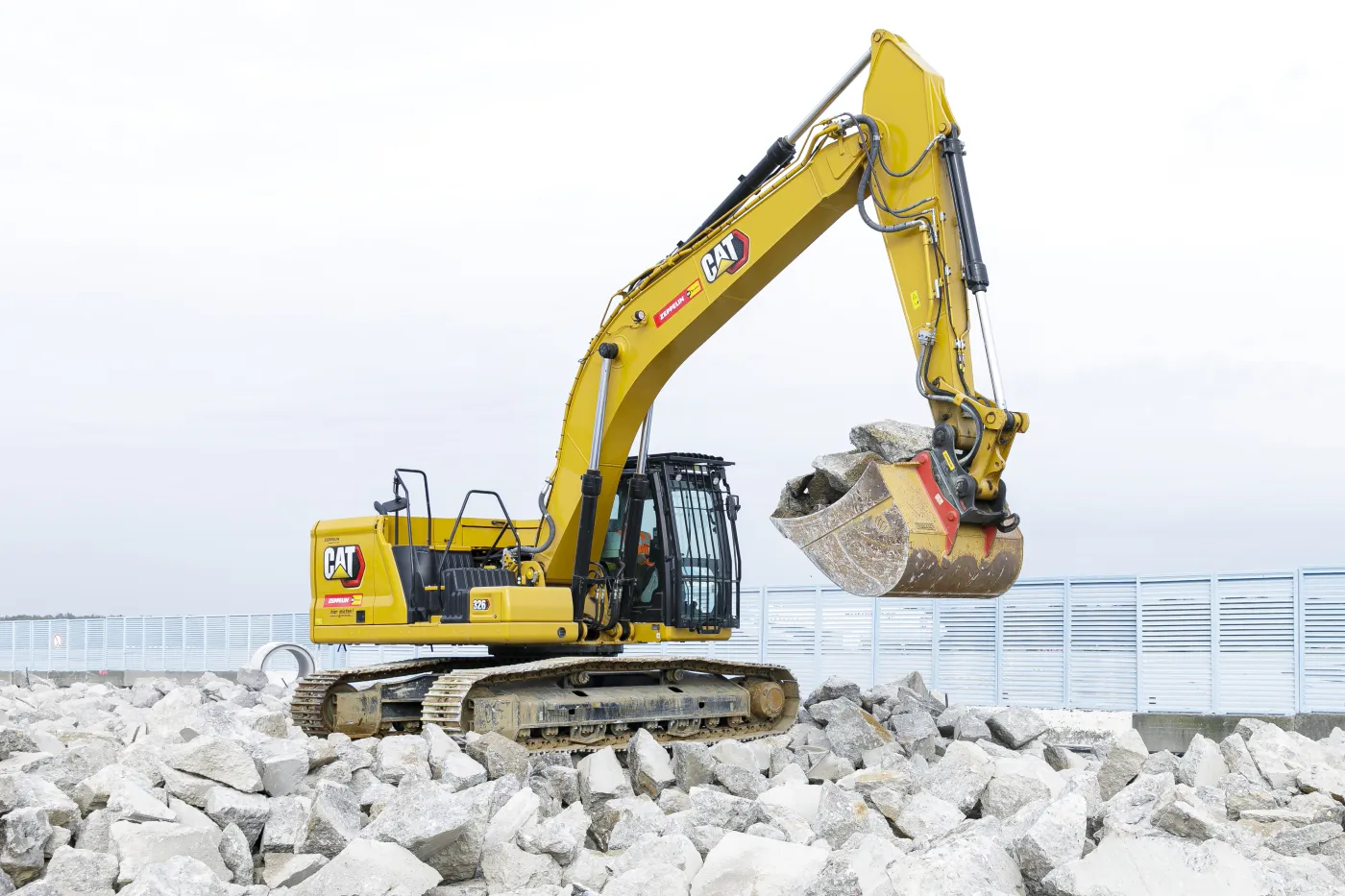 256_F_UE_1873referenzen