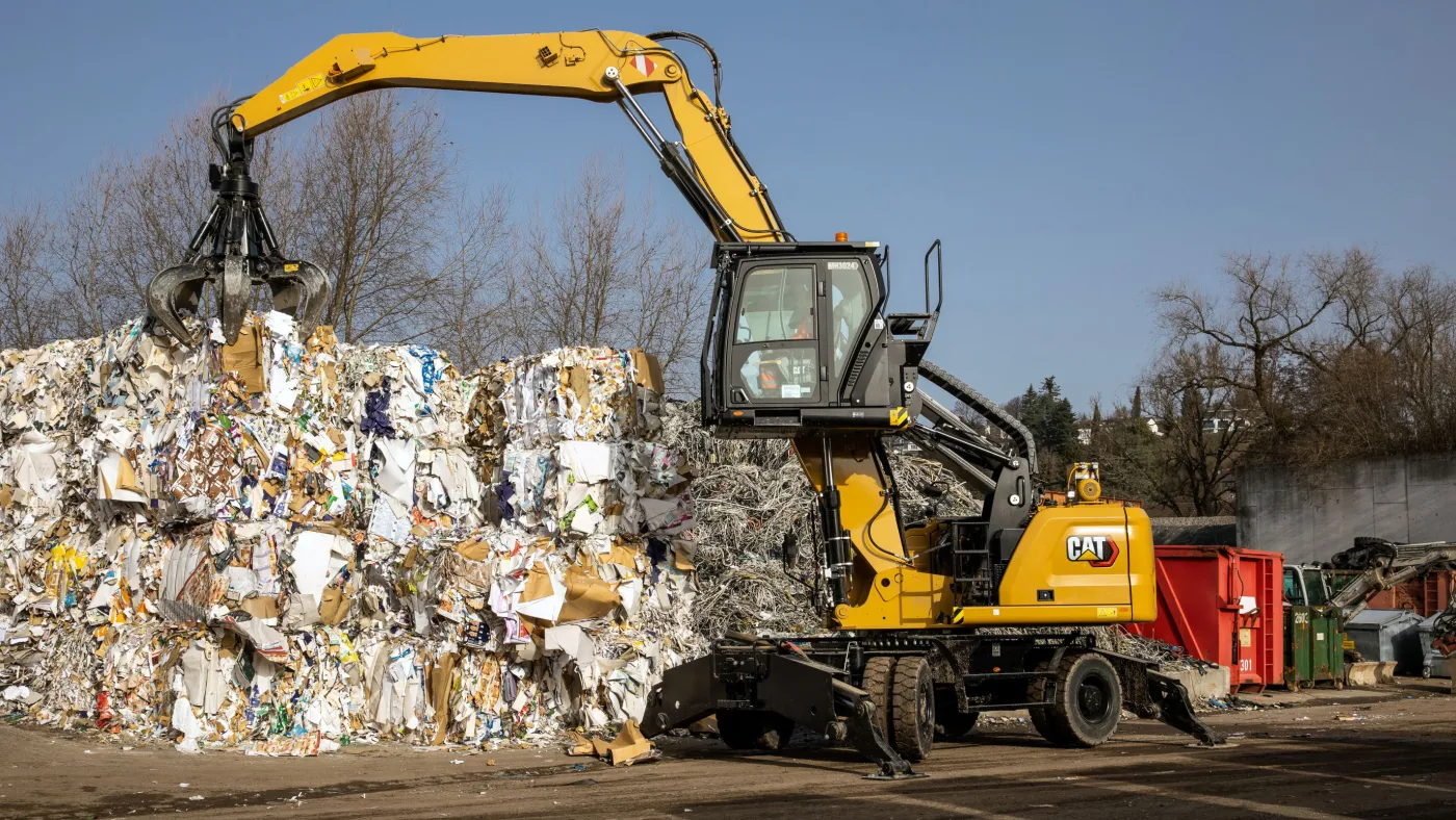 Umschlagbagger Zeppelin Baumaschinen