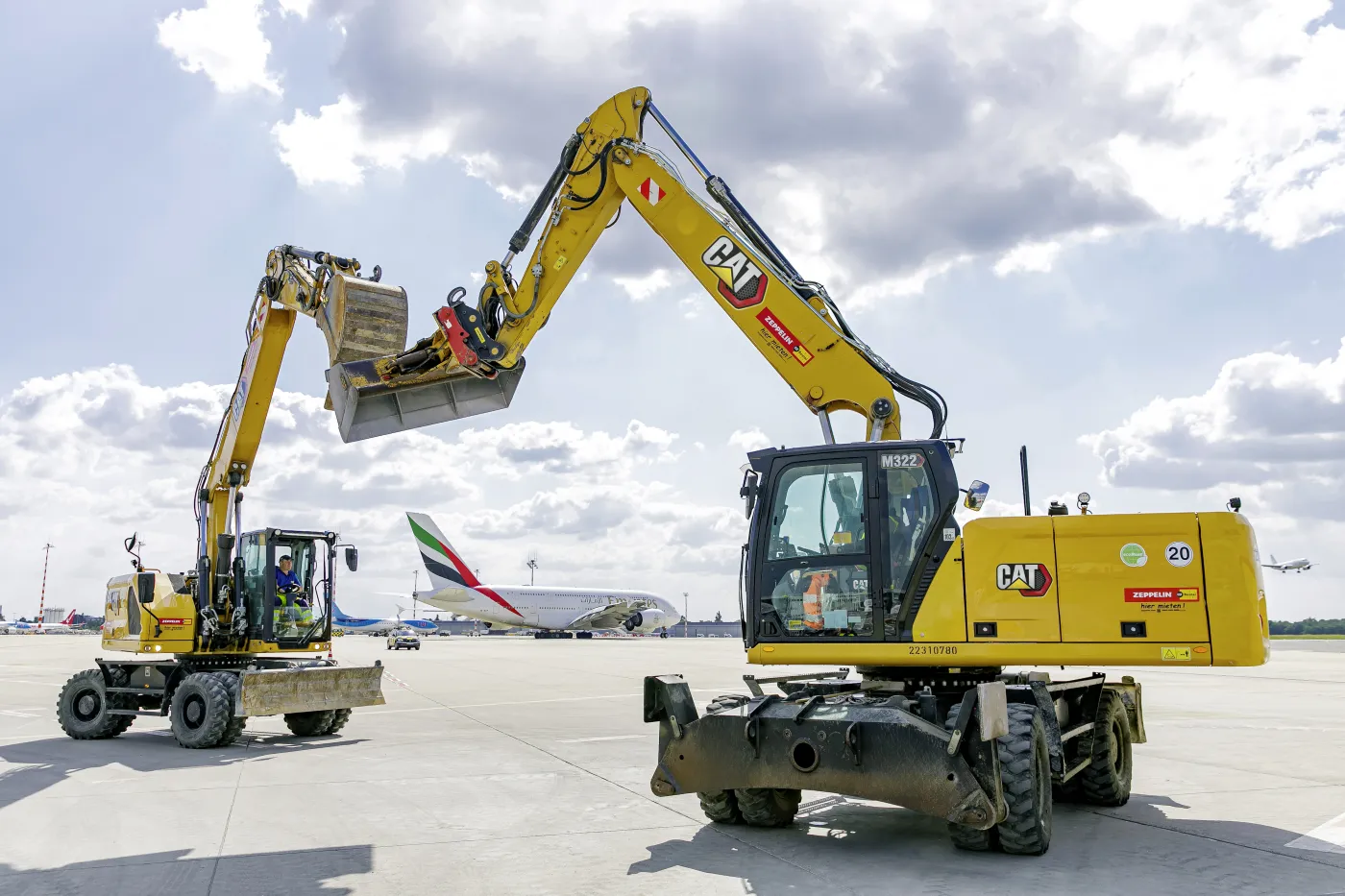 Mobilbagger M322 in Aktion