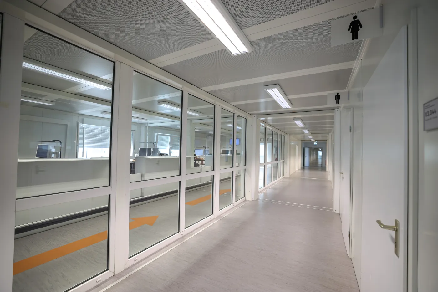 Counterbereich-Modulanlage-Container-Büro-Verwaltungszentrum-Berlin-Tegel