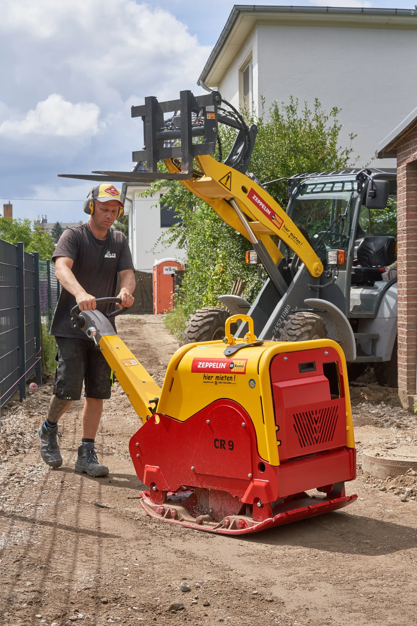 galabau-radlader-kramer-5065-ruettelplatte-cr9