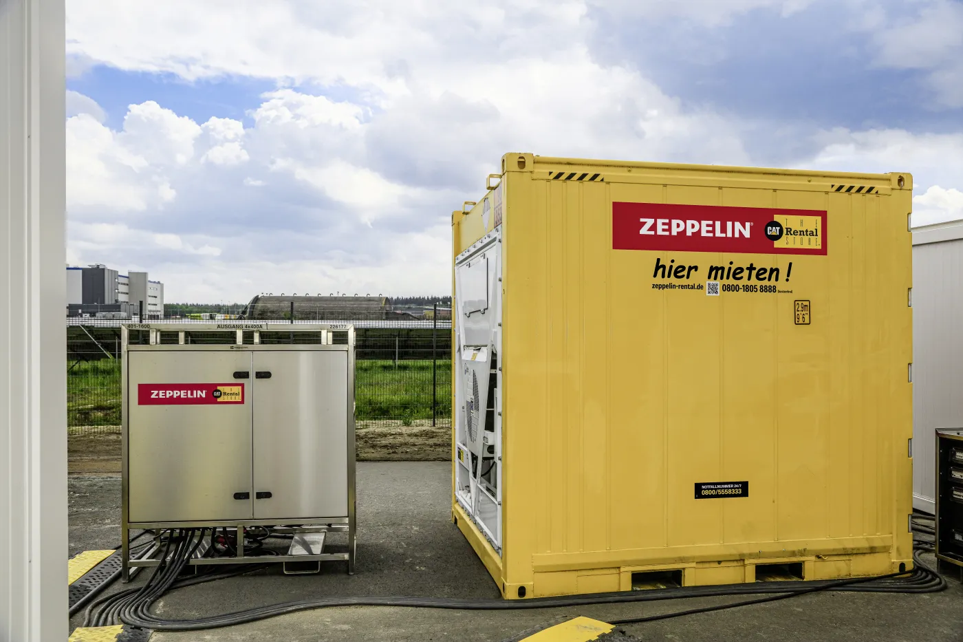 Zeppelin-Rental-Autoterminal-Batteriespeicher-Verteiler